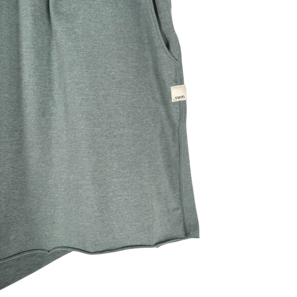 Vuori Boyfriend Shorts Womens Large Heather Green Stretch Athletic SS-2131 - Picture 4 of 9